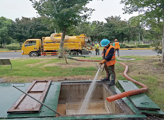 番禺化油池清理